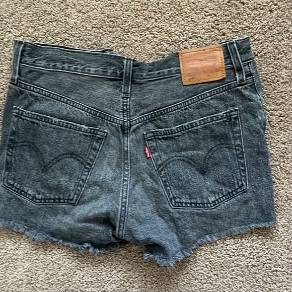 levi’s 501 denim shorts - Picture 2 of 2